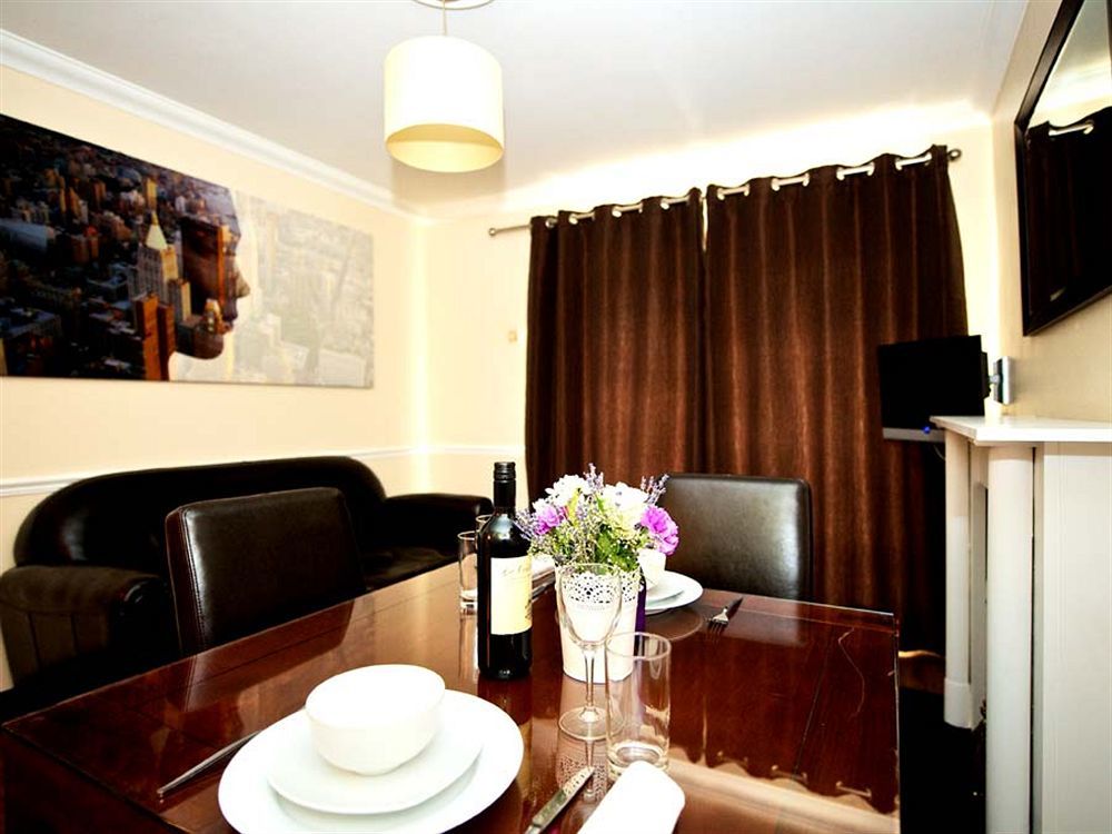Staycity Aparthotels, Dublin, Christchurch Eksteriør billede